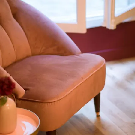The Parisians Suites - Eiffel Tower Apartment *